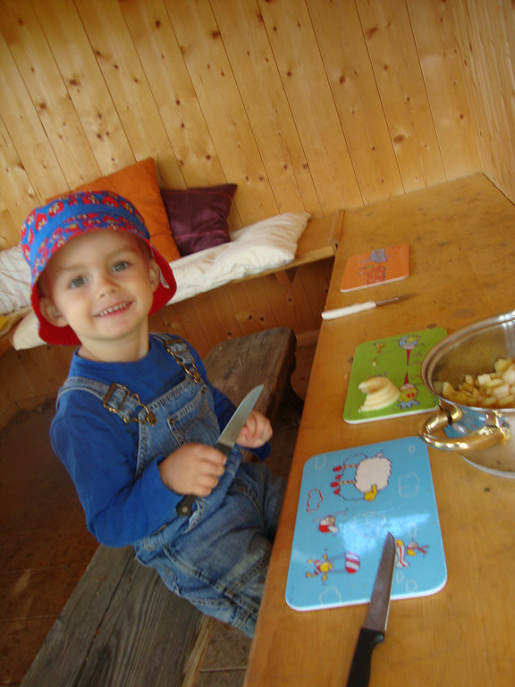 Es gibt Kaiserschmarren - Waldtag_ am 20_5 _7_.JPG