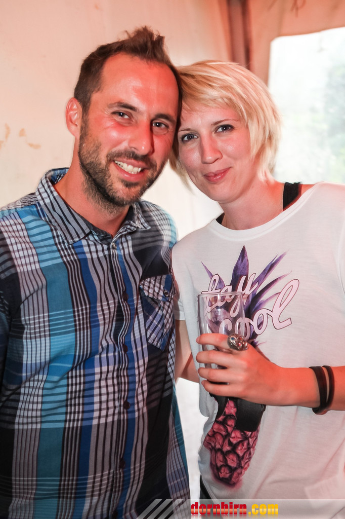 14058481.jpg
