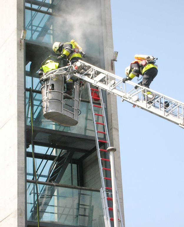 FF-Tag2a_jpg-1274730950