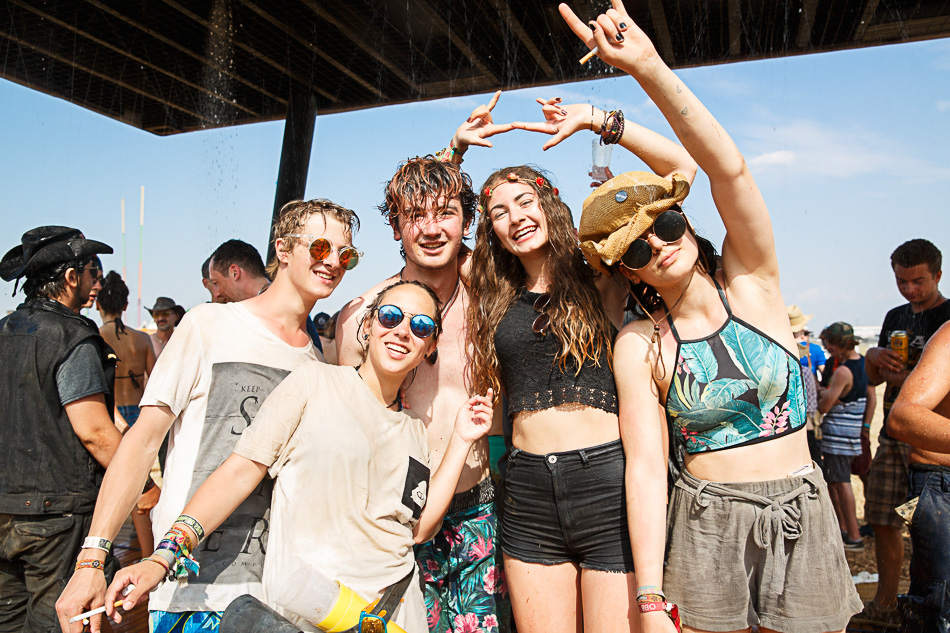 Besucher Tag 2 - nova rock 2015 - Florian Wieser - 009.jpg