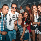 14060463.jpg