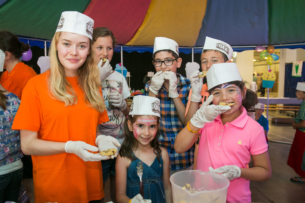 20150613___lz Familienfest_Kinder_Backstube.jpg