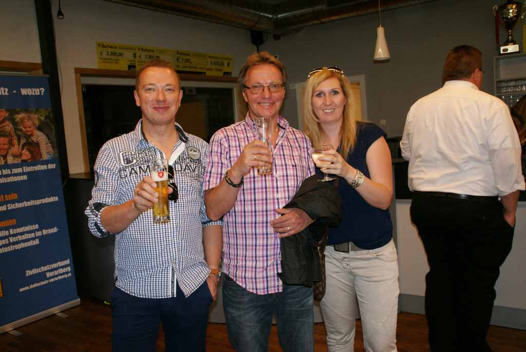 Stolz feierten die Eltern in der VIP Lounge.JPG