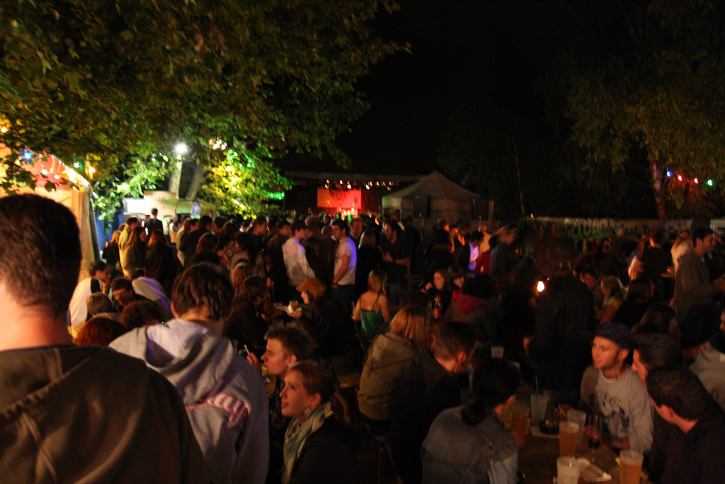 Festival_jpg-1274862802