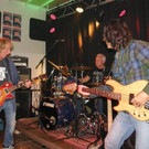 Harry Bischofsberger und Band rockten die Alte F__hre_.JPG