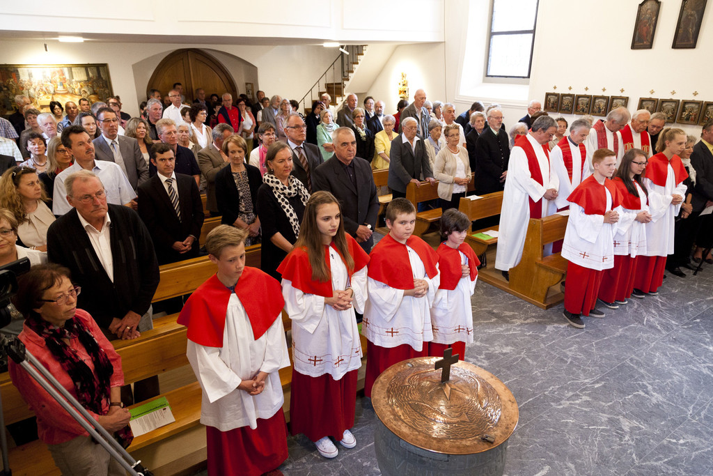 St-Peter-Altarweihe089.JPG