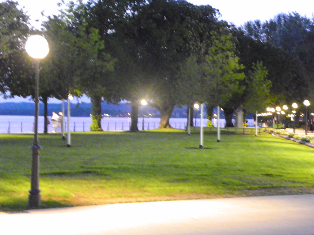 101_1573_jpg-1274895234