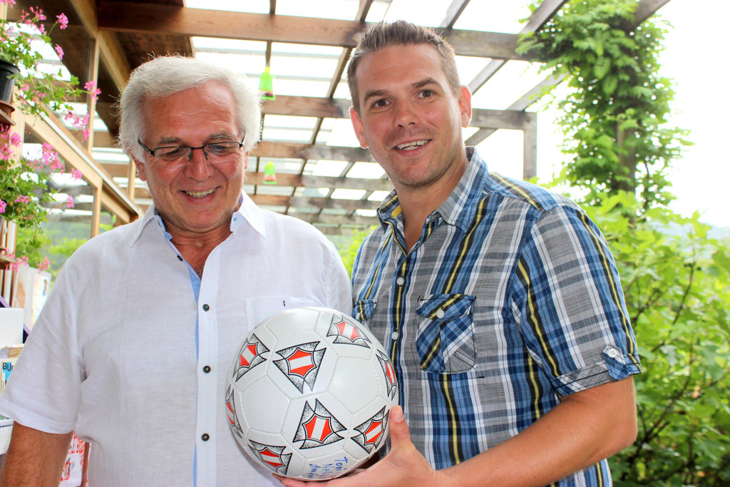 Match-Ball 30_ Brunnen.JPG