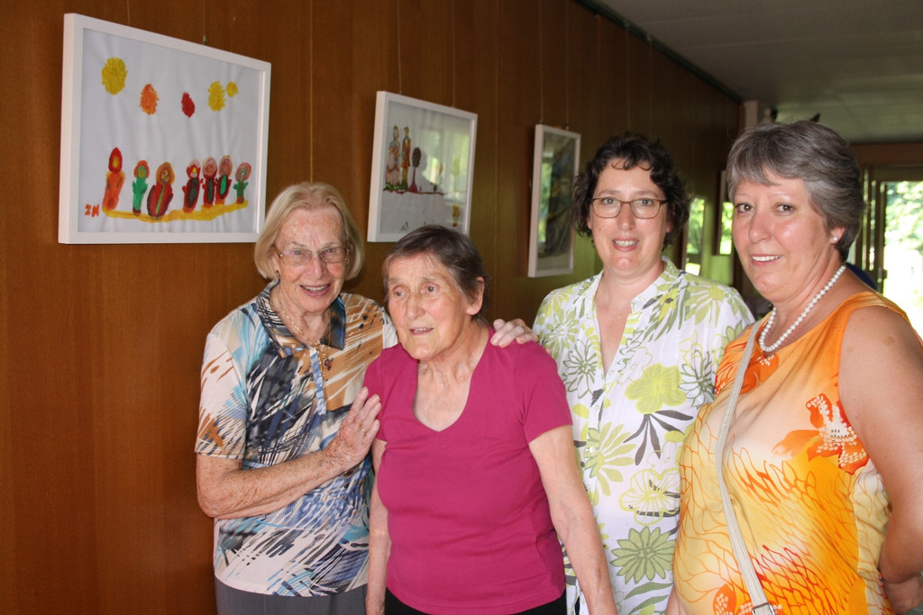 Jesuheim VERNISSAGE Montagsmalgruppe 2015 _27_.JPG