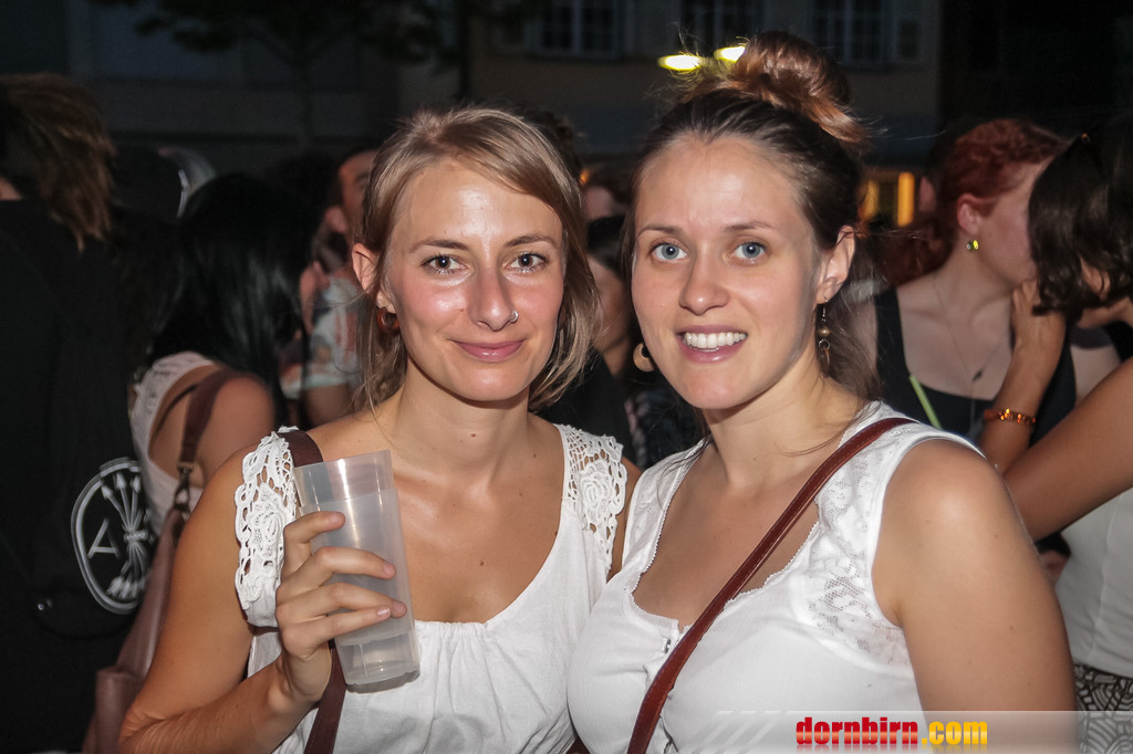 14073740.jpg