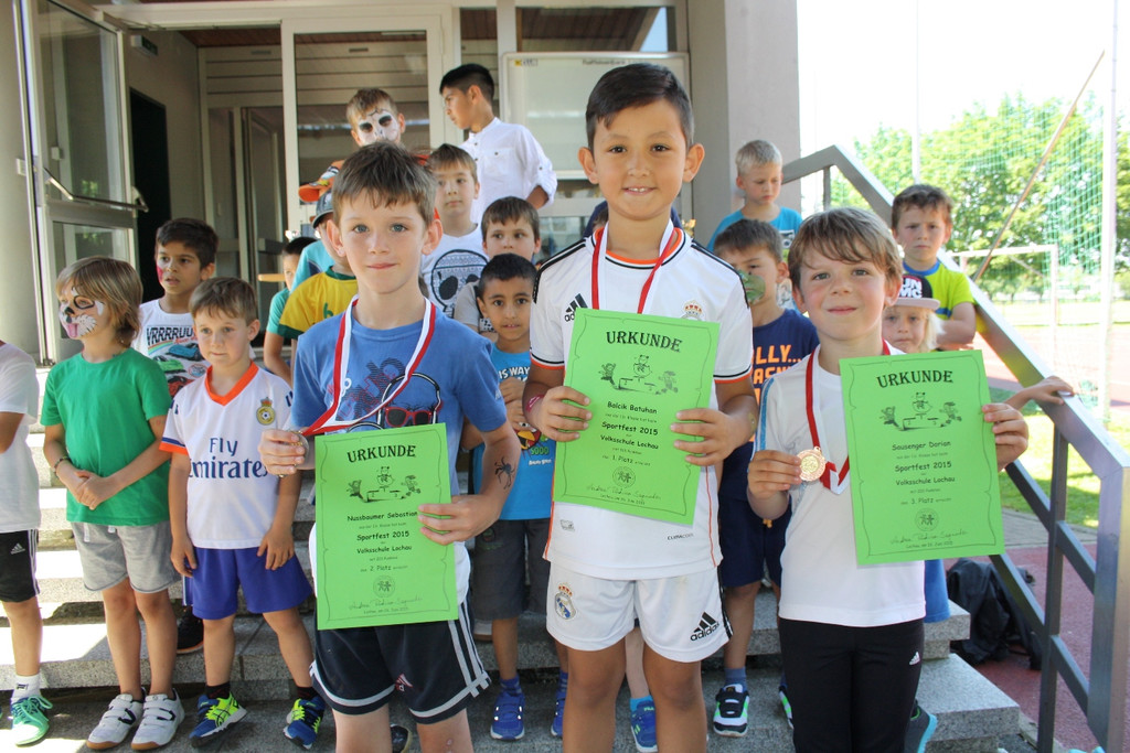 Volksschule Sportfest C Siegerehrung 26-06-2015 _6_.JPG