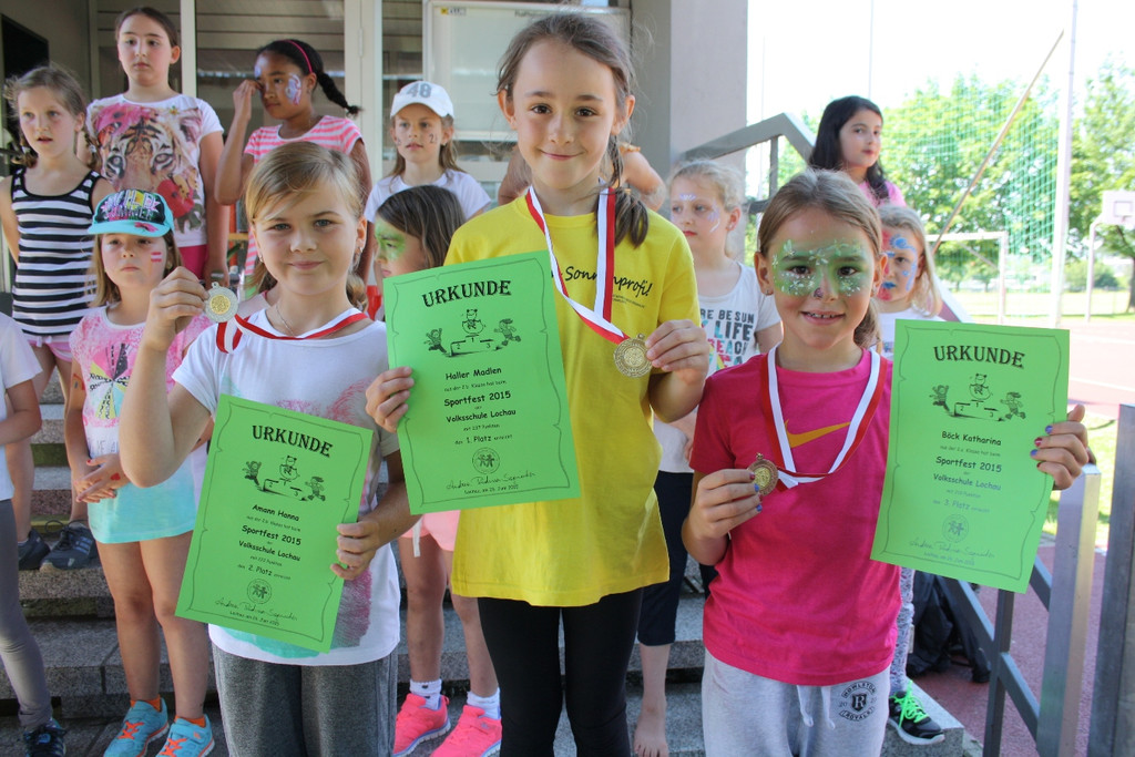 Volksschule Sportfest C Siegerehrung 26-06-2015 _8_.JPG