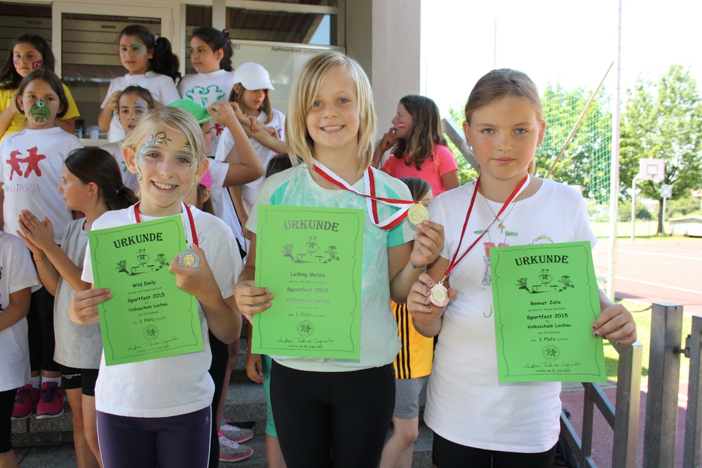 Volksschule Sportfest C Siegerehrung 26-06-2015 _12_.JPG