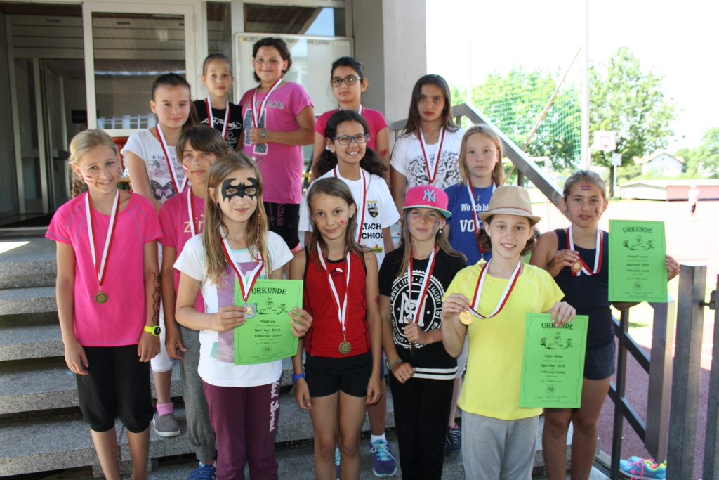 Volksschule Sportfest C Siegerehrung 26-06-2015 _17_.JPG