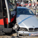 Straßenbahn-Unfall in Margareten: PKW-Lenker wurde verletzt