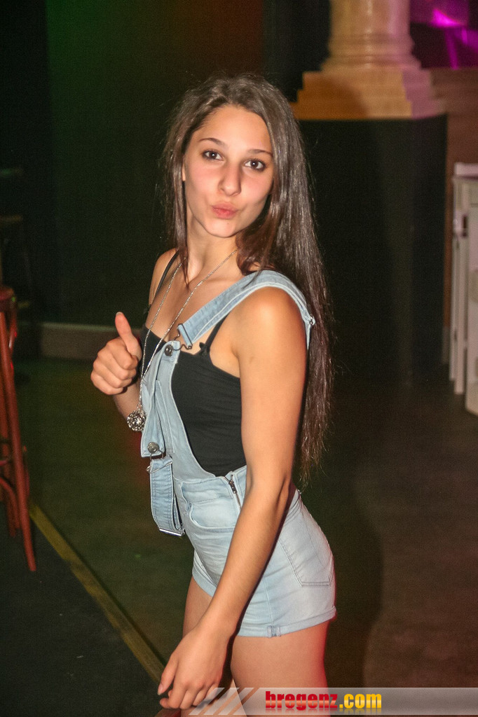 14075610.jpg