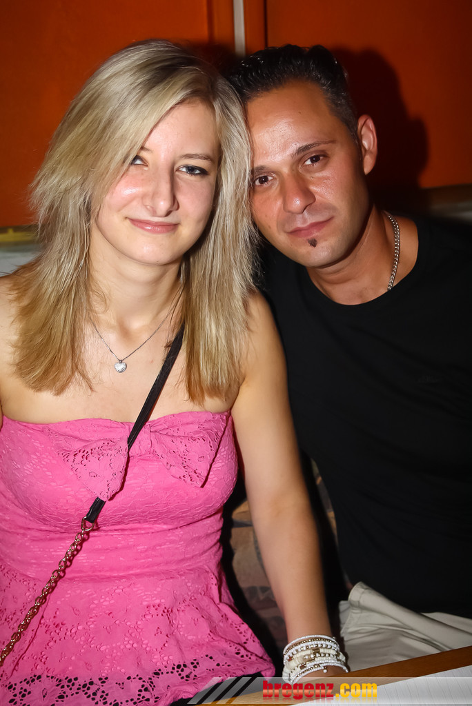 14076570.jpg