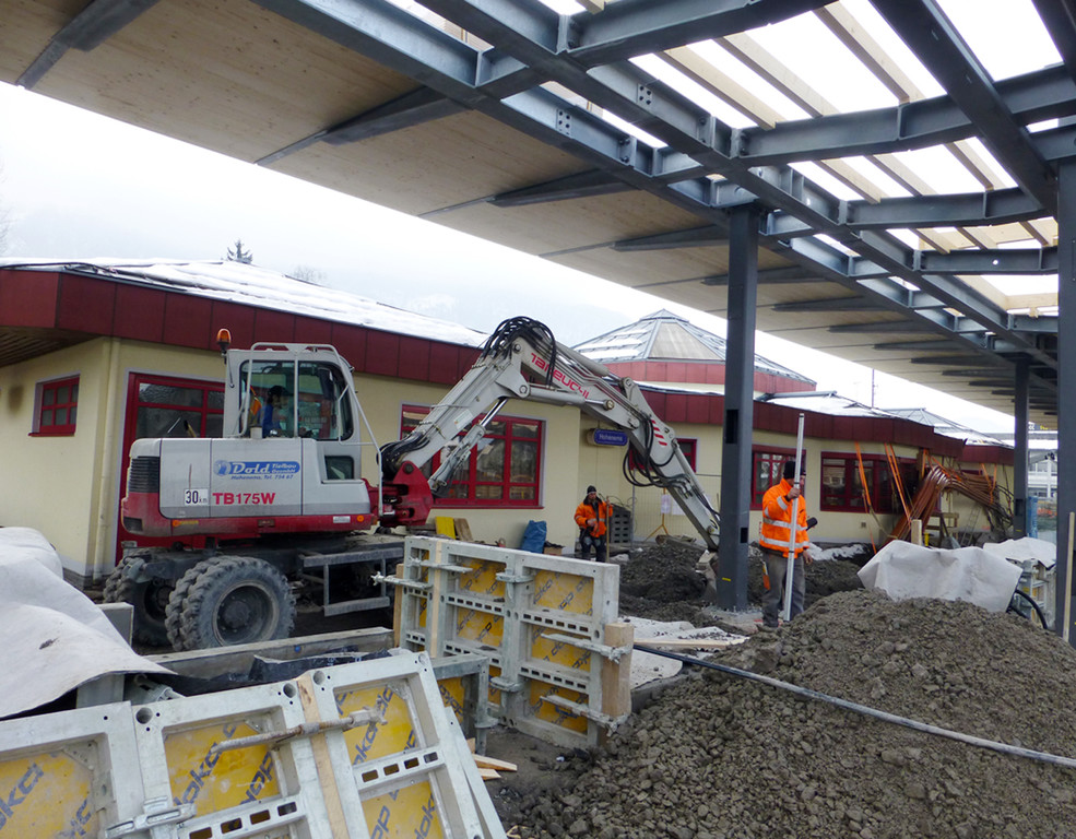 Bahnhof 2013-03e.jpg