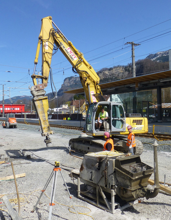 Bahnhof 2013-04.jpg