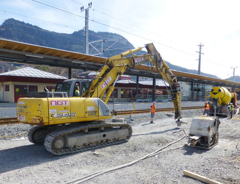 Bahnhof 2013-04b.jpg