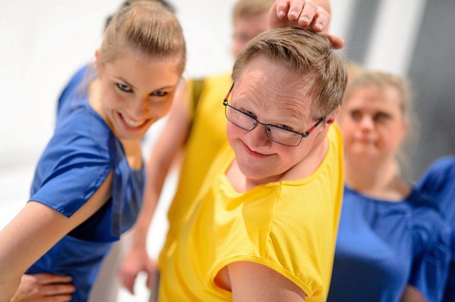 AUT-Gymnaestrada-Gruppen-2015_05_Tanzhaus-Hohenems_Vbg_Inklusionsgruppe.jpg