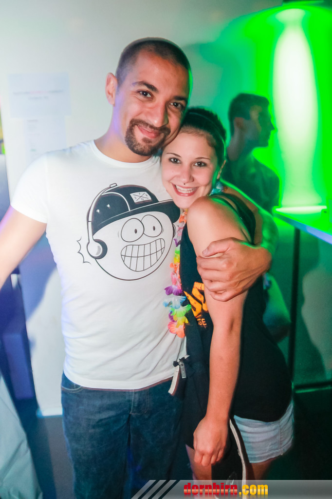 14081575.jpg