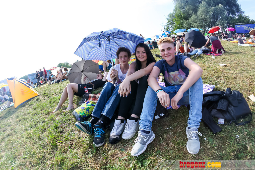 14082619.jpg