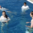 Baden7 Kleiderschwimmen.jpg