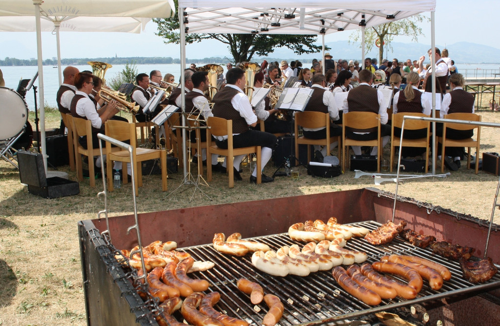 Musikverein ALTE F__HRE Fr__hschoppen 2015 _17_.JPG