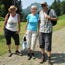 fr__hlich in wundersch__ner Landschaft.jpg