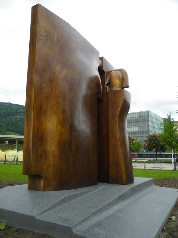 101_7737_jpg-1275084920