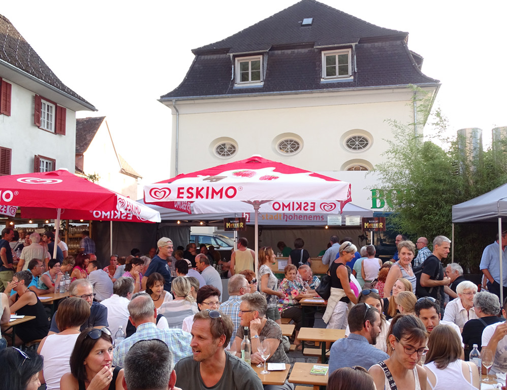 Weinfest12 Platz _.jpg