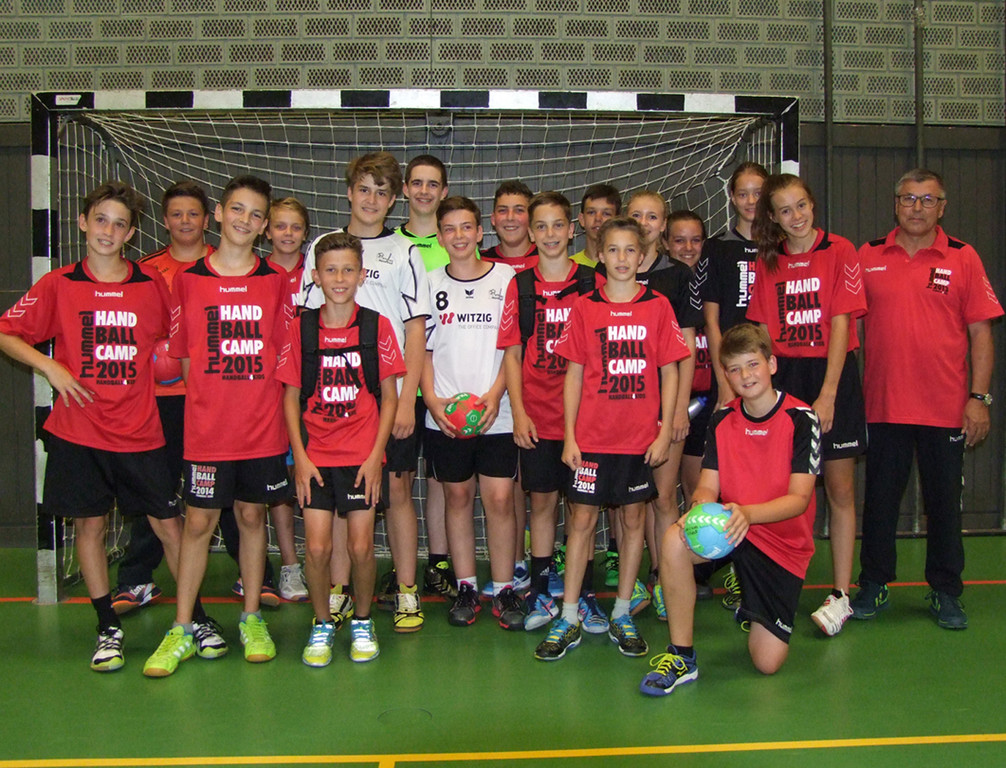 Hummel4 Gruppe.jpg