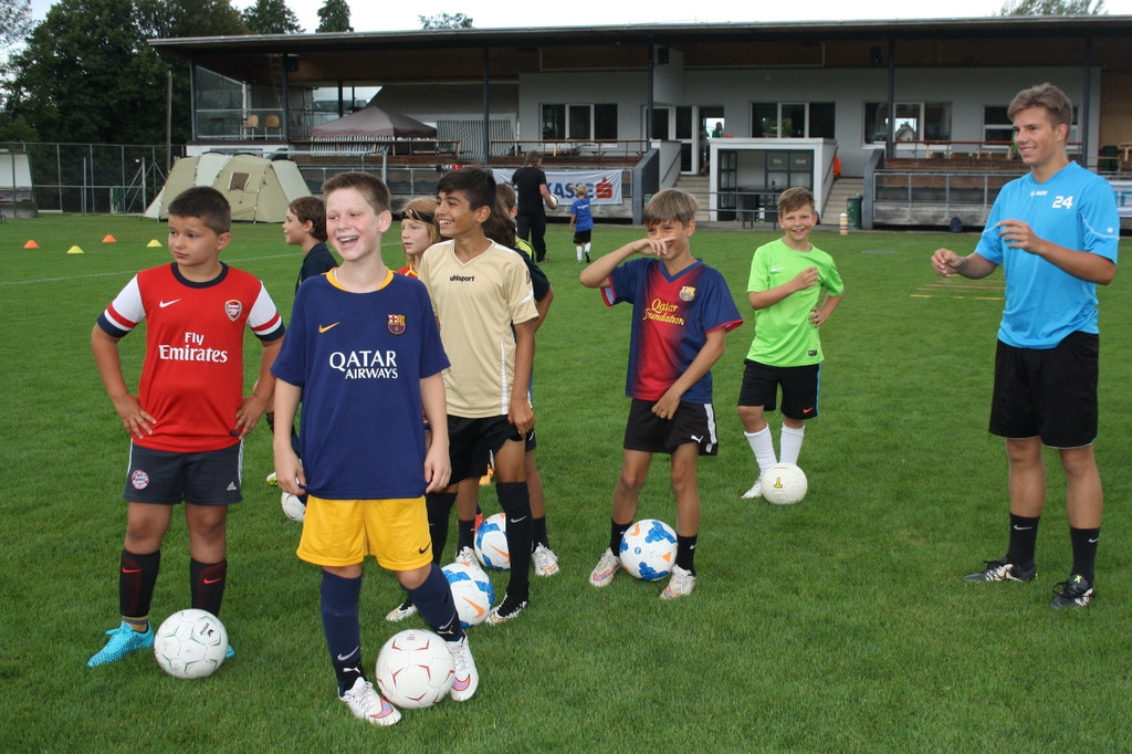 Fu__ball Nachwuchs CAMP SVL 2015 _7_.JPG