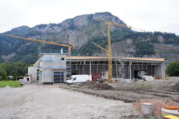 Neubau Kalb Westansicht.jpg