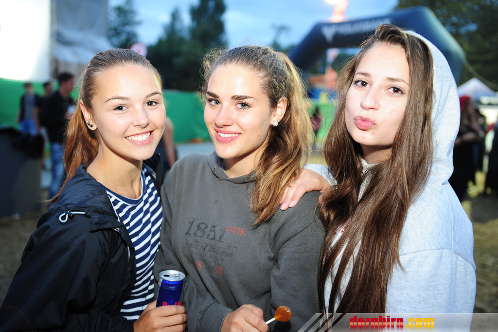 14091186.jpg