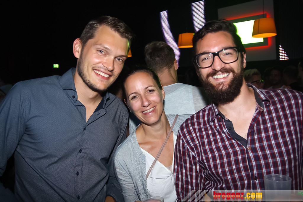 14091469.jpg