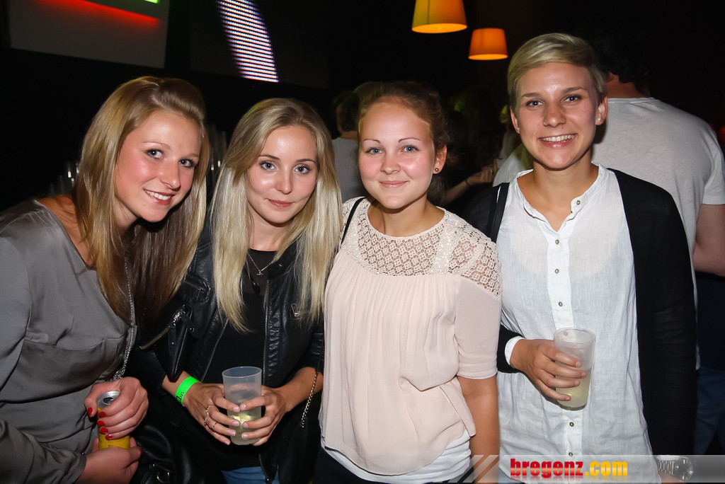 14091463.jpg