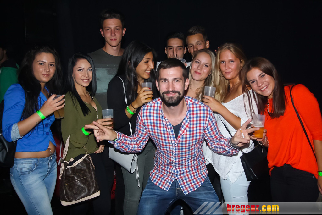 14091459.jpg