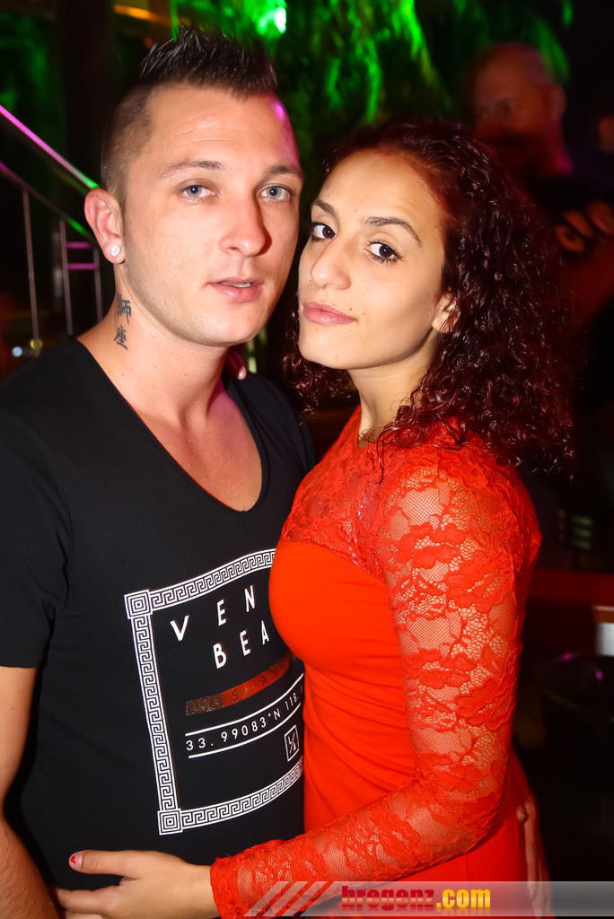 14091473.jpg