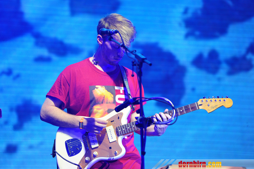 14091424.jpg