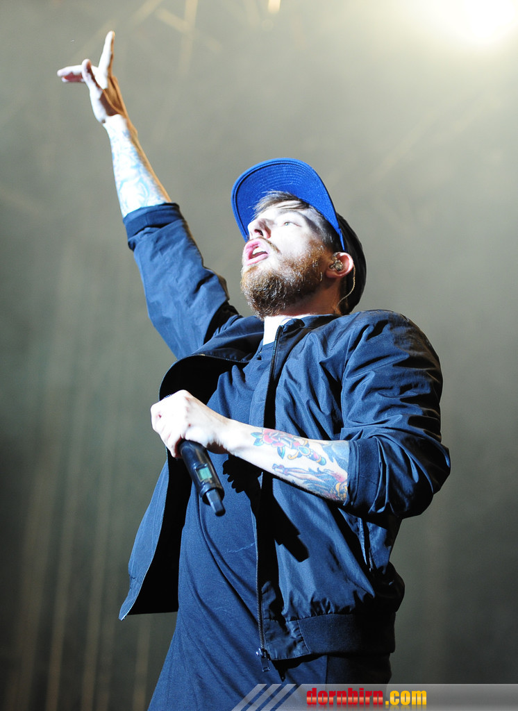 14091416.jpg