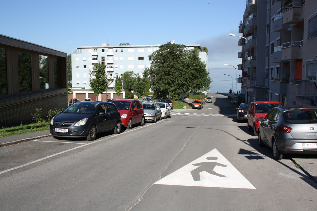 Stra__enmarkierungen in Lochau 2015 _7_.JPG