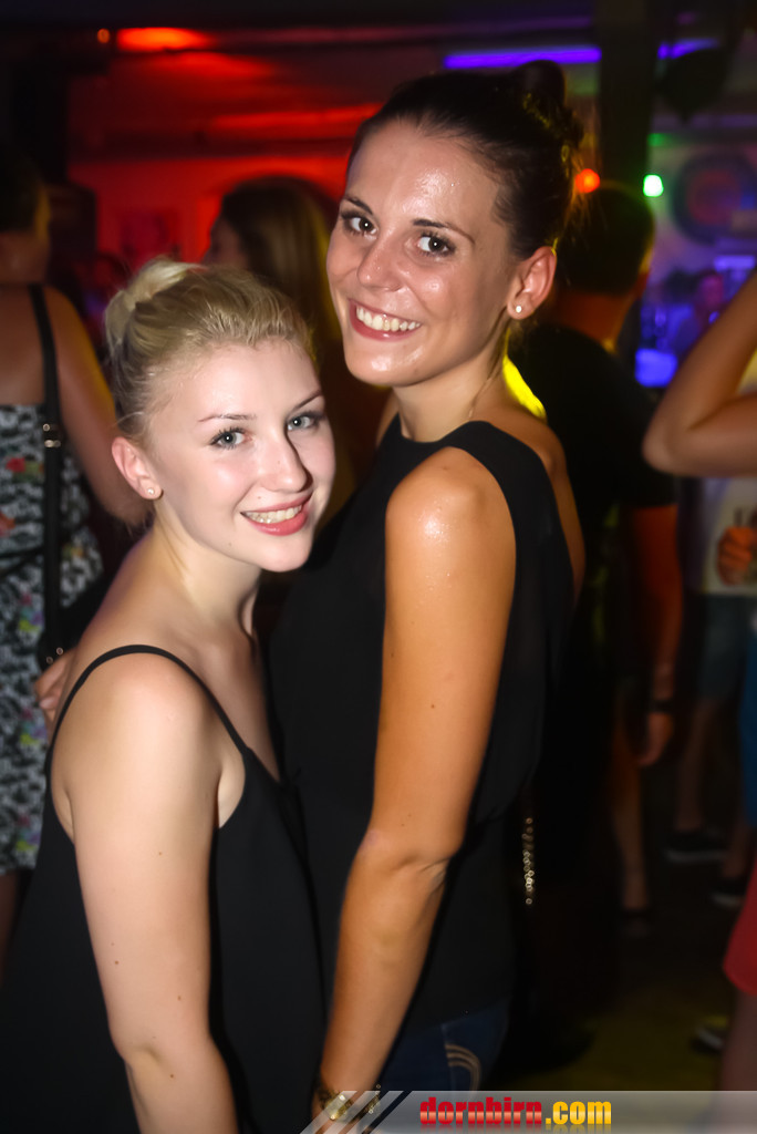14093625.jpg