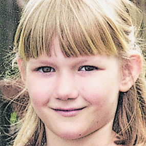 Schmucker Selina_M__der.jpg