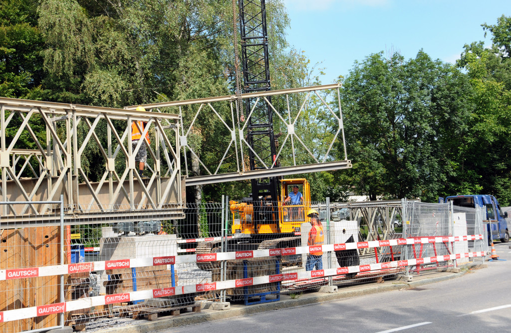 Bru__ckenbau Ho__chst 10-08-2015 37.jpg