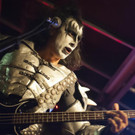 kiss056 _Copy__jpg-1439312276.jpg