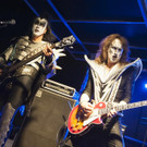 kiss113 _Copy__jpg-1439312478.jpg