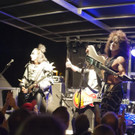 kiss217 _Copy__jpg-1439312888.jpg