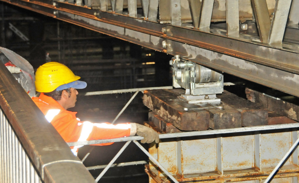 Bru__ckenverschub 15-08-2015 15.jpg